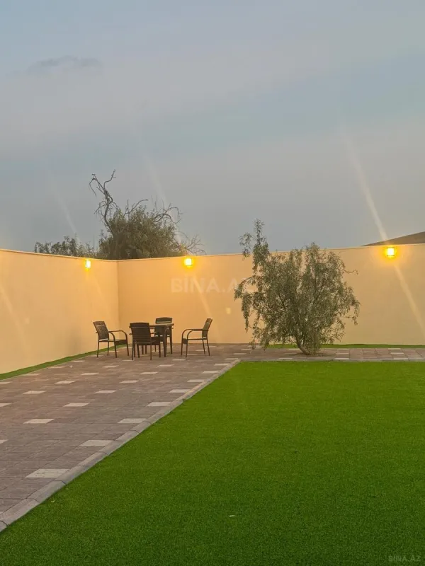 Satılır 7 otaqlı həyət evi 280 m²