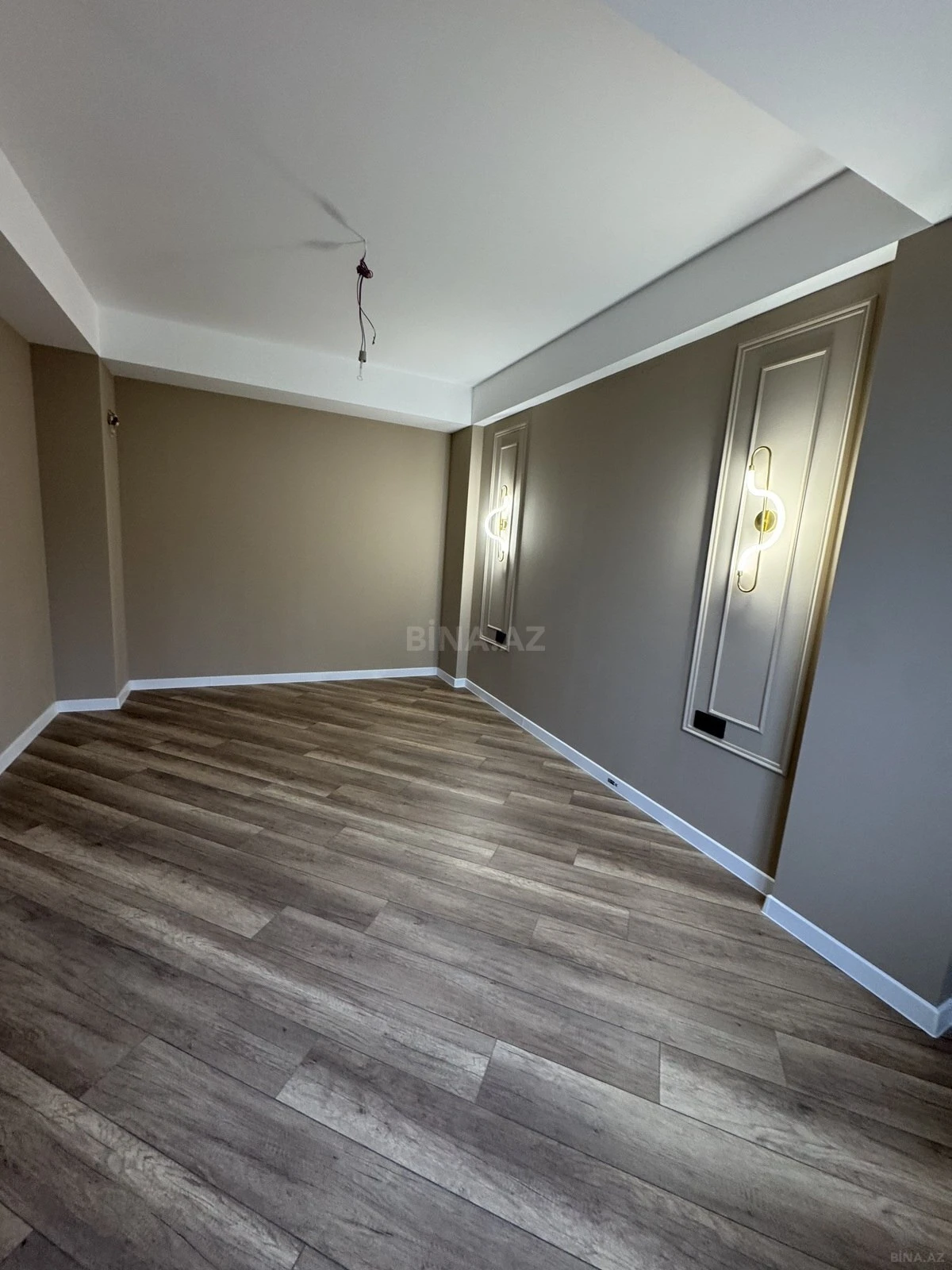 Satılır 3 otaqlı mənzil 73 m²