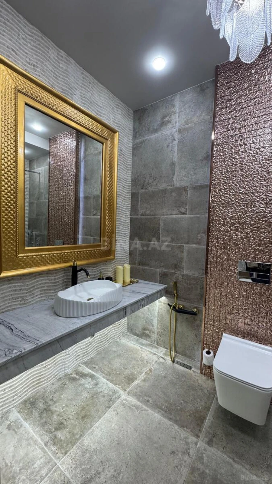 Satılır 3 otaqlı mənzil 110 m²