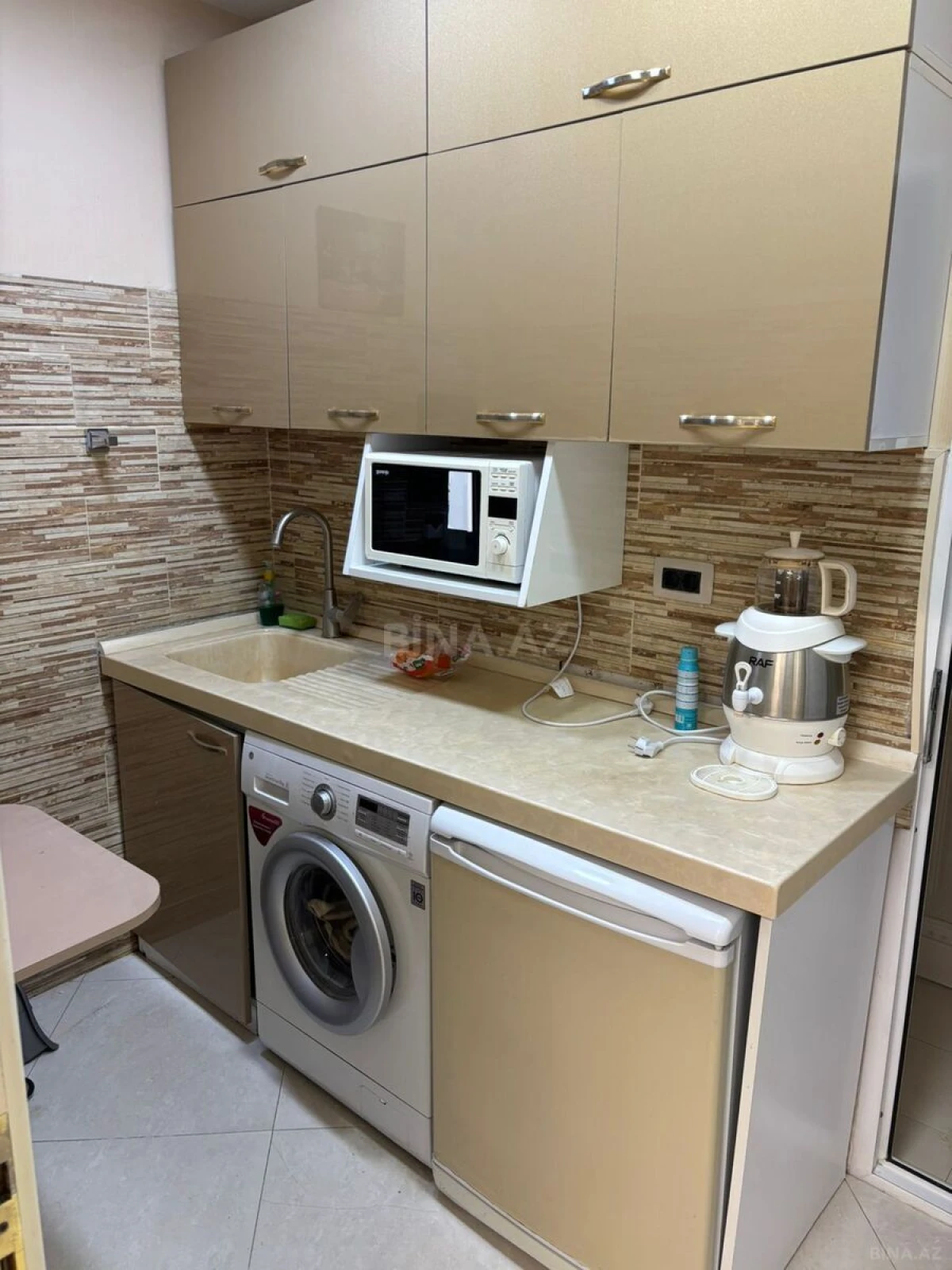 Kirayə verilir obyekt 88 m²