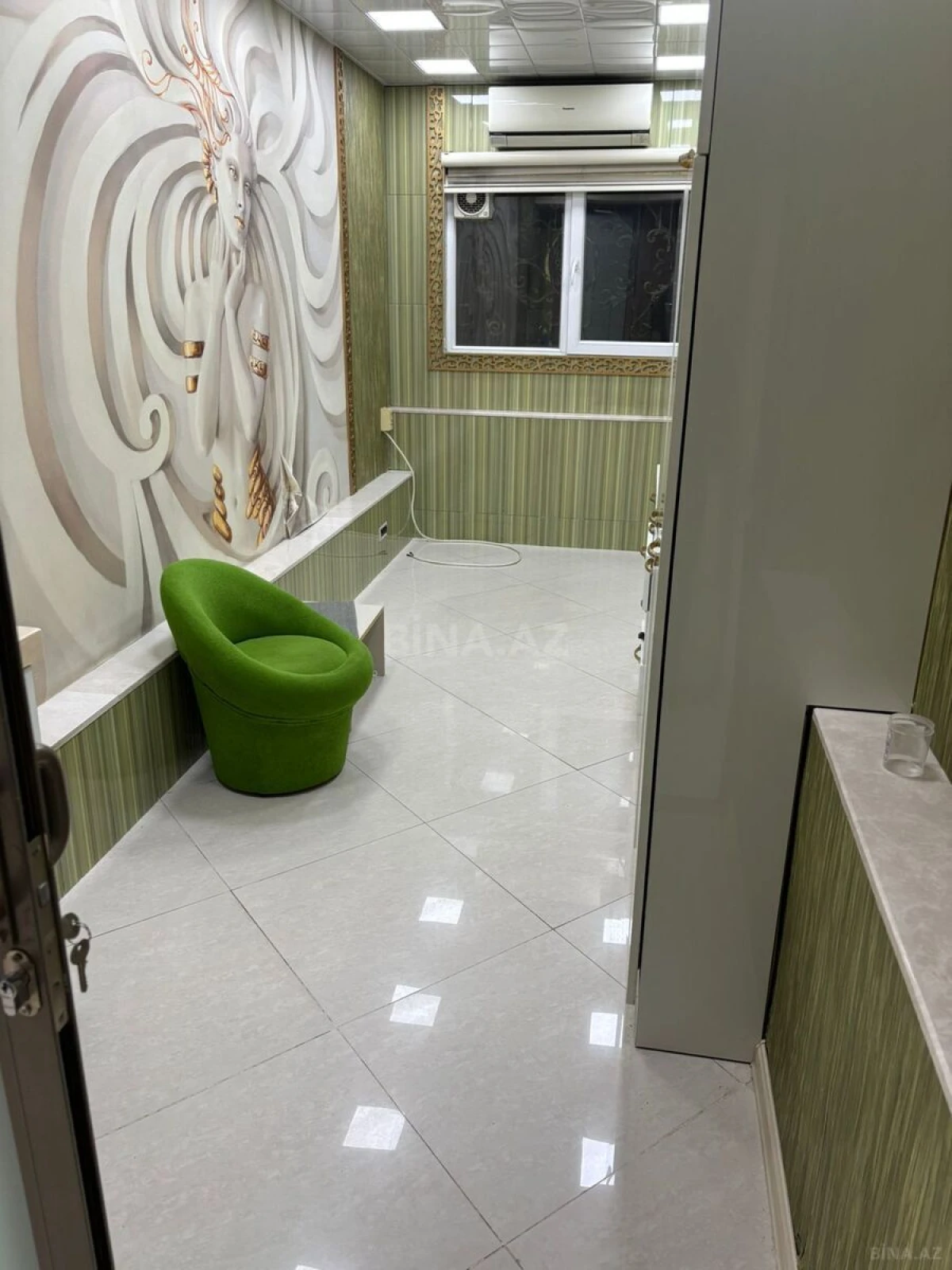 Kirayə verilir obyekt 88 m²