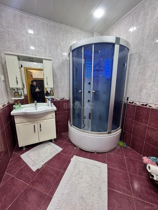 Satılır 3 otaqlı mənzil 150 m²