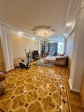 Satılır 3 otaqlı mənzil 150 m²