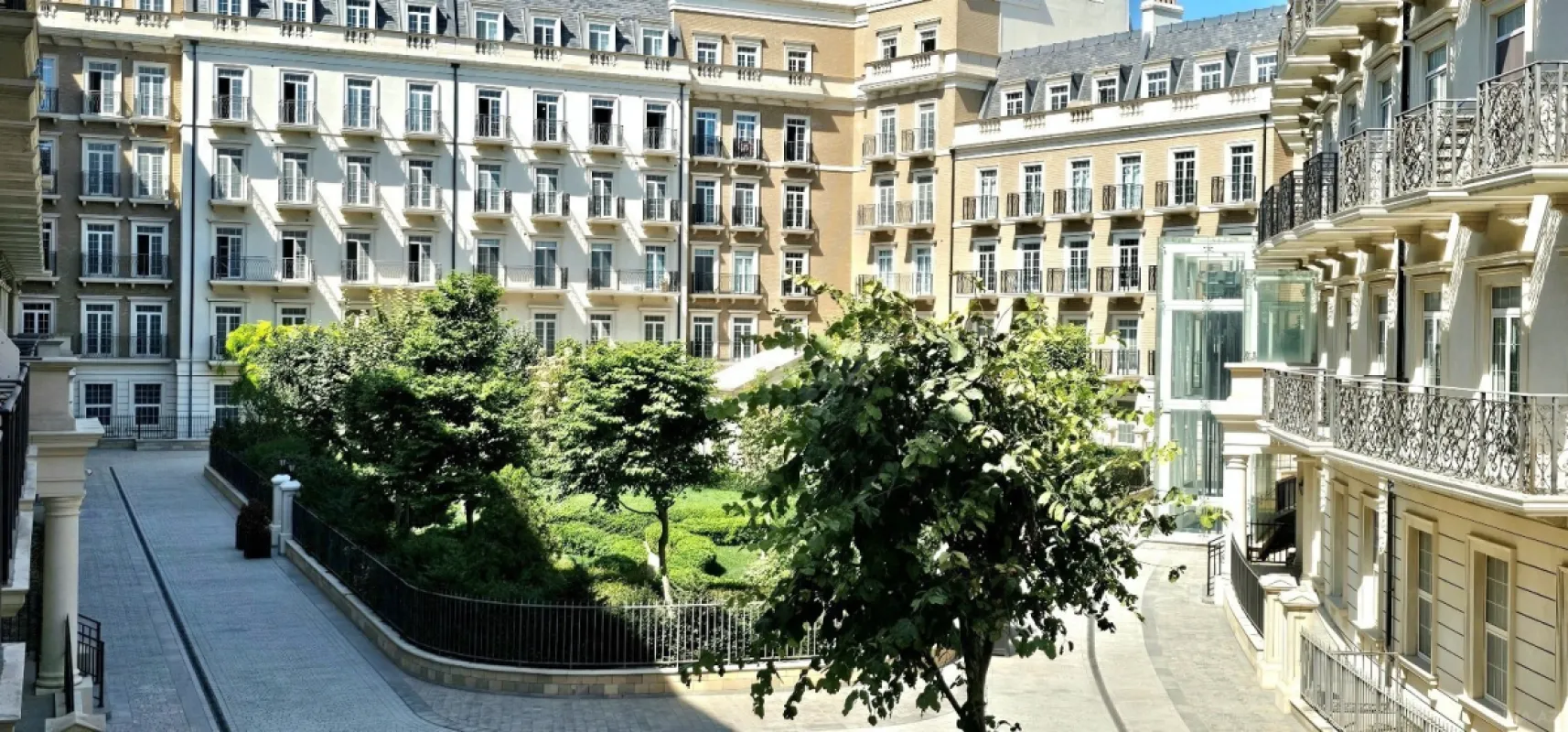 Kirayə verilir 3 otaqlı mənzil 157 m²