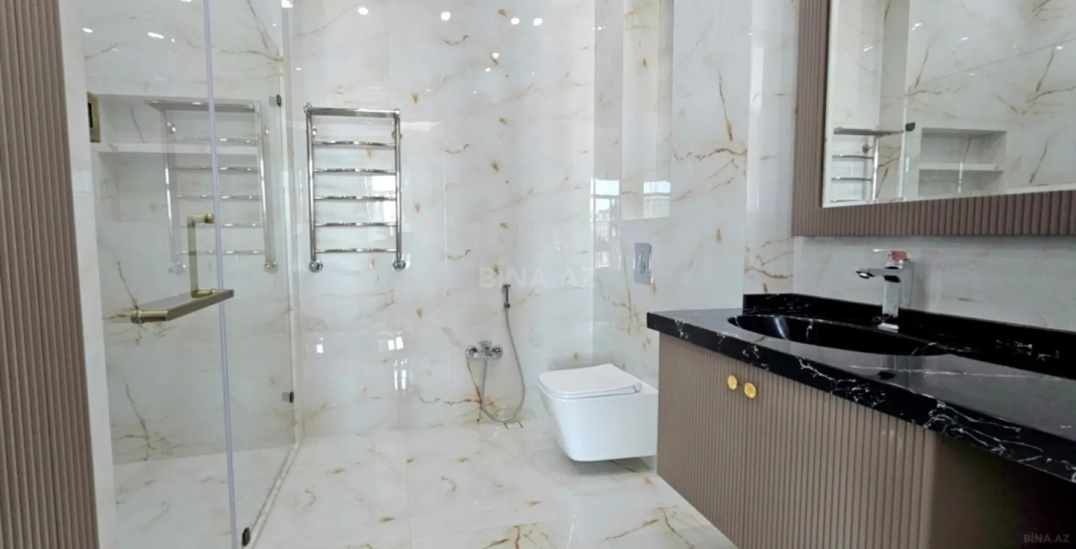 Kirayə verilir 3 otaqlı mənzil 157 m²