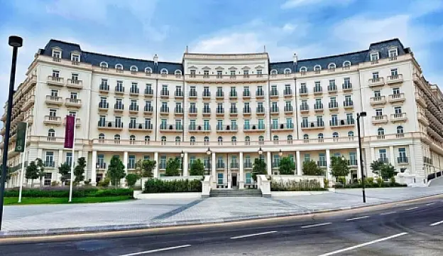 Kirayə verilir 3 otaqlı mənzil 157 m² — Bakı 3 otaq 157.00 m²