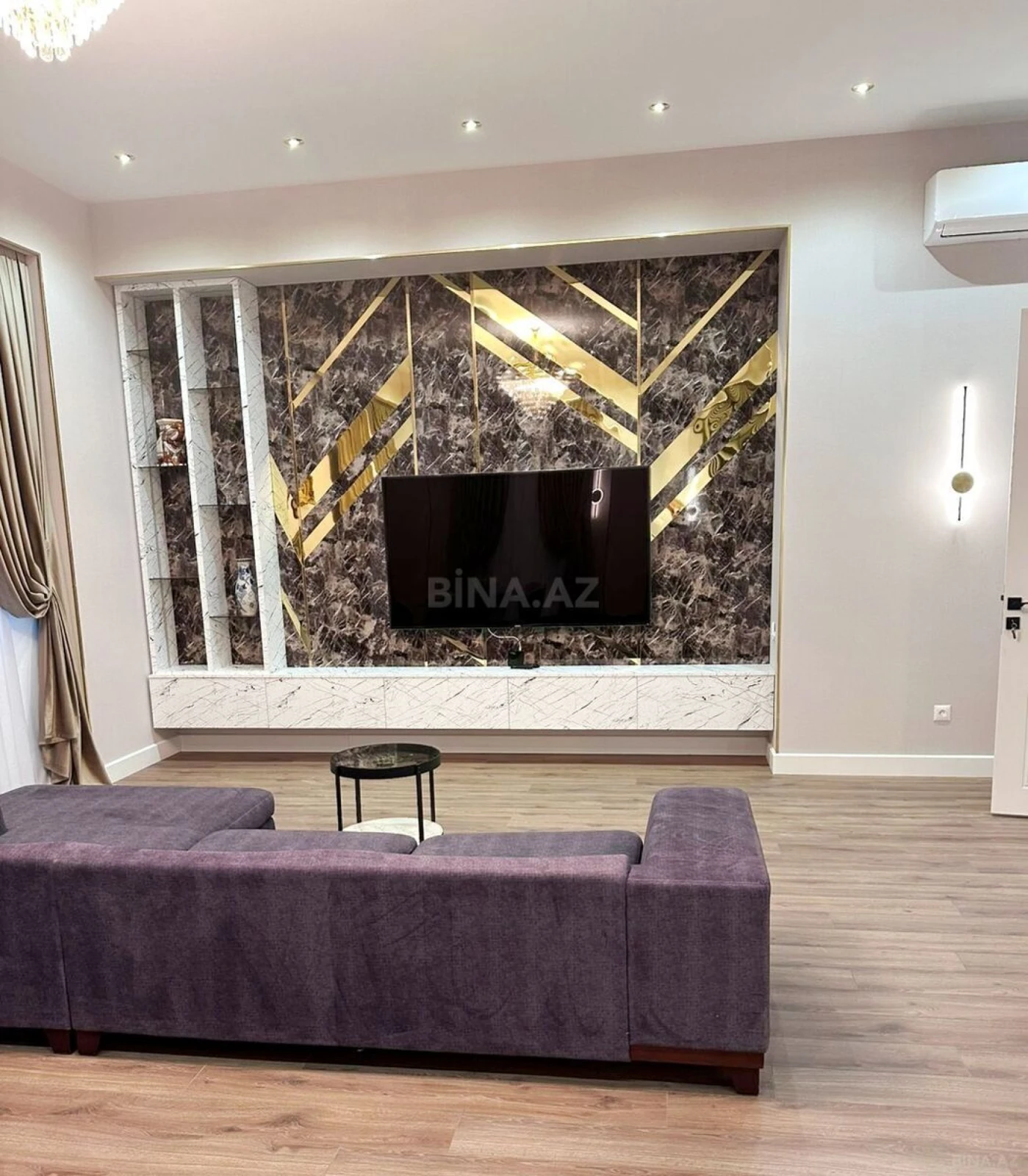 Kirayə verilir 3 otaqlı mənzil 157 m²