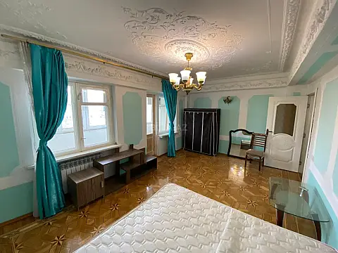 Satılır 3 otaqlı mənzil 70 m²