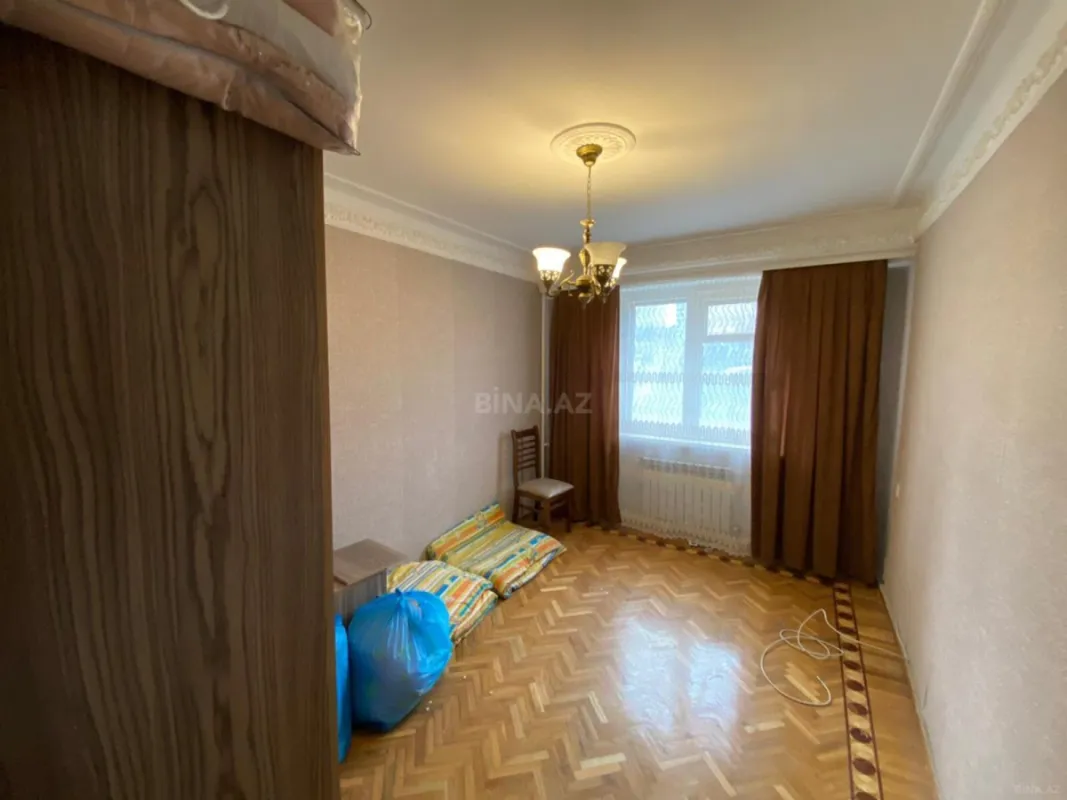 Satılır 3 otaqlı mənzil 70 m²