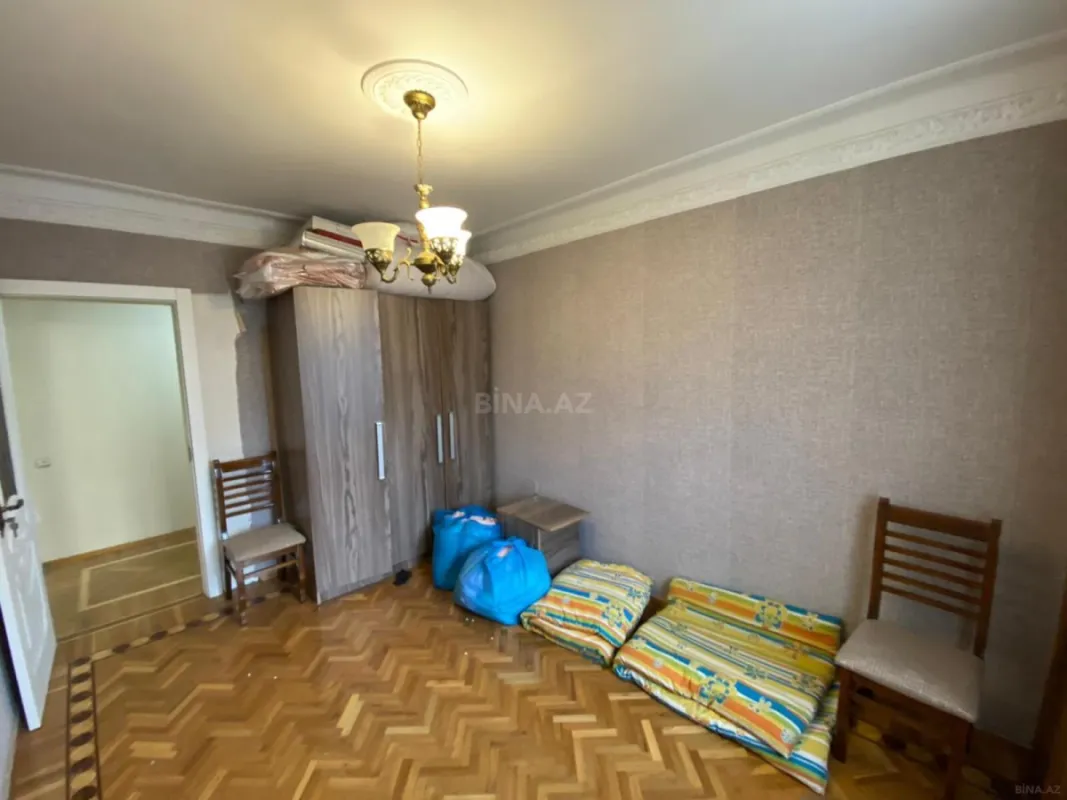 Satılır 3 otaqlı mənzil 70 m²