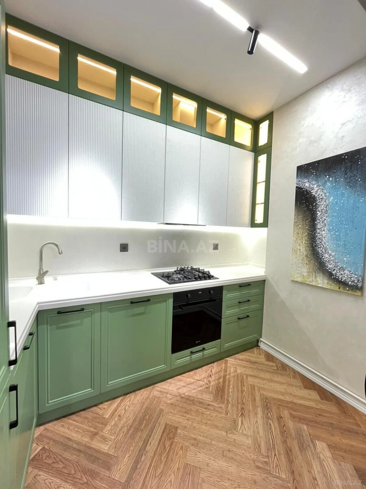 Satılır 2 otaqlı mənzil 63 m²