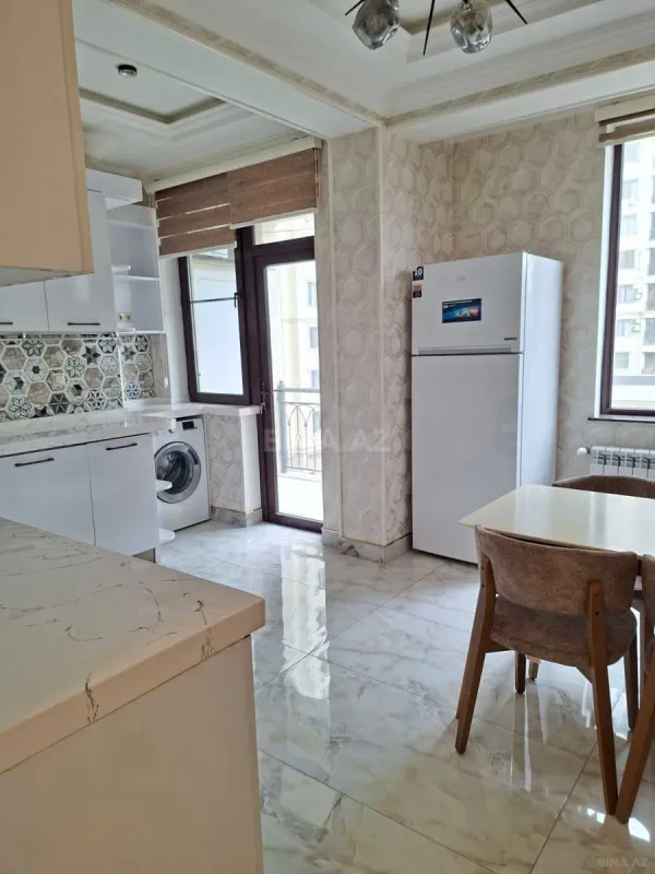 Satılır 2 otaqlı mənzil 80 m²
