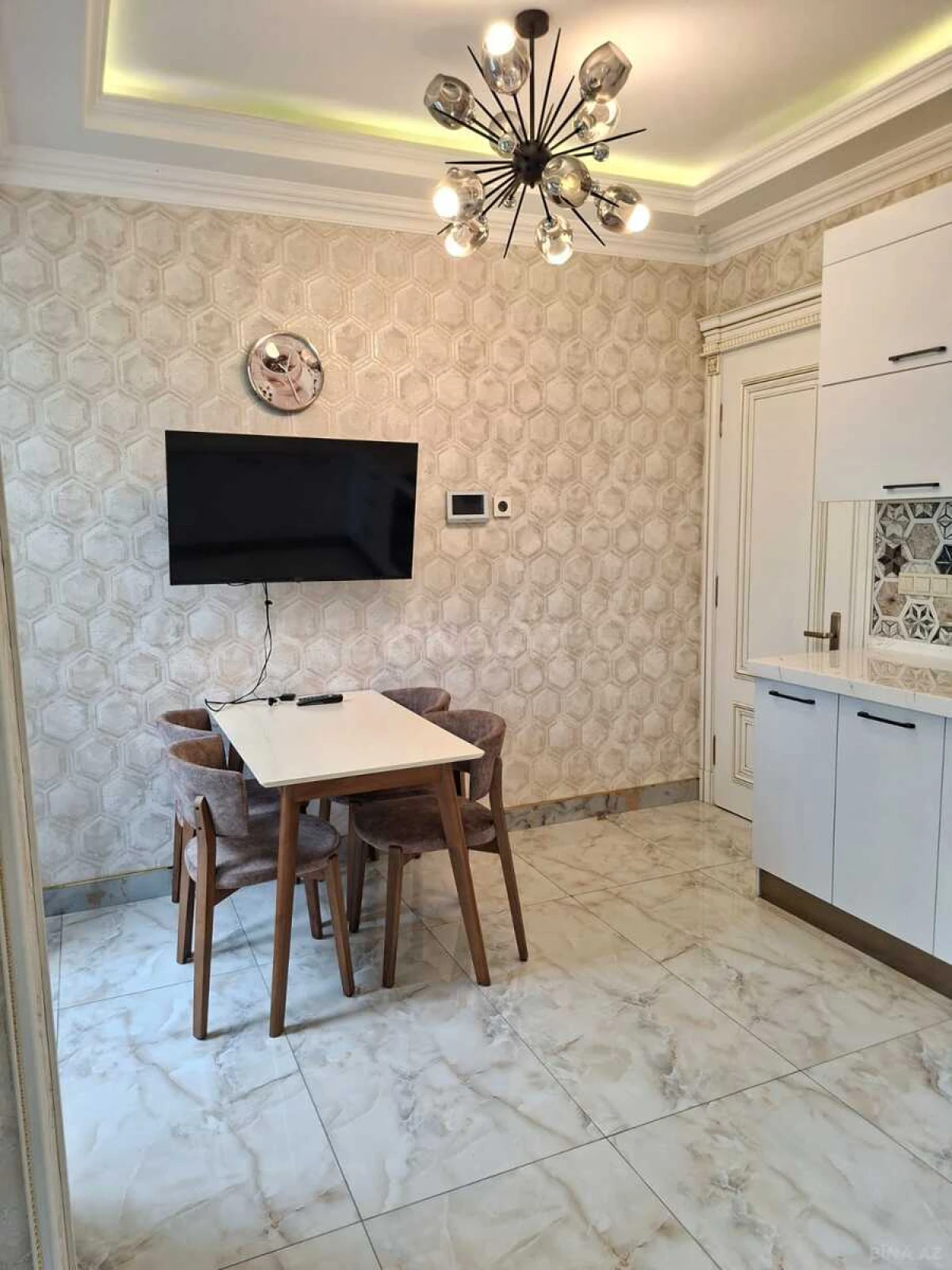Satılır 2 otaqlı mənzil 80 m²