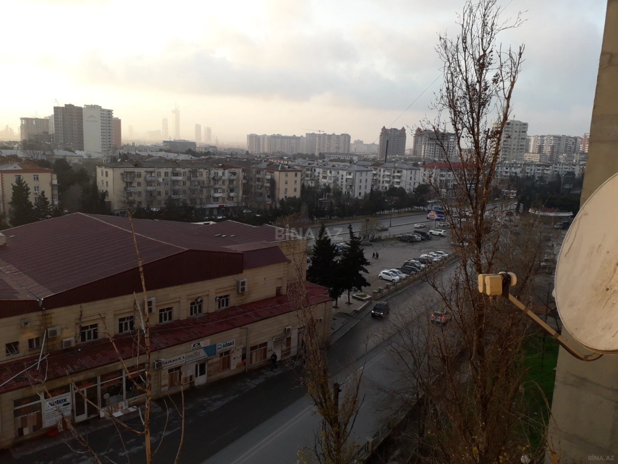 Satılır 2 otaqlı mənzil 65 m²