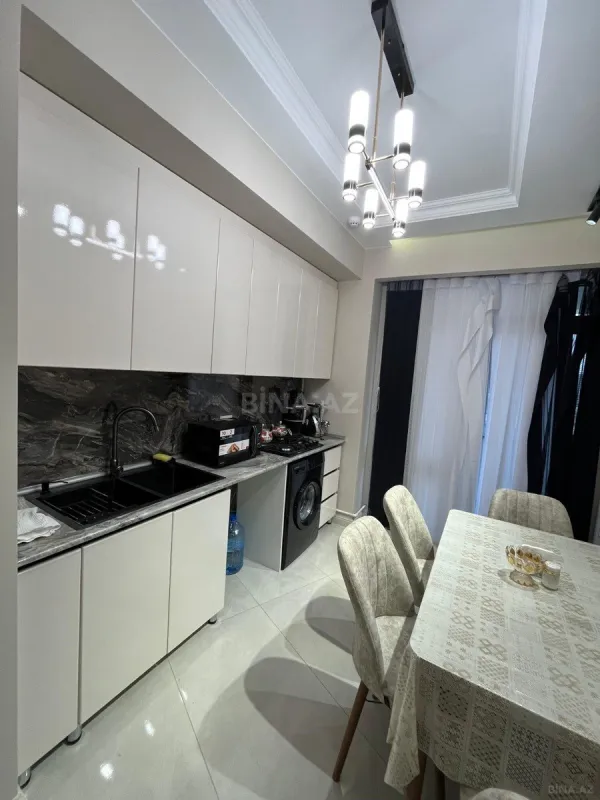 Kirayə verilir 3 otaqlı mənzil 100 m²
