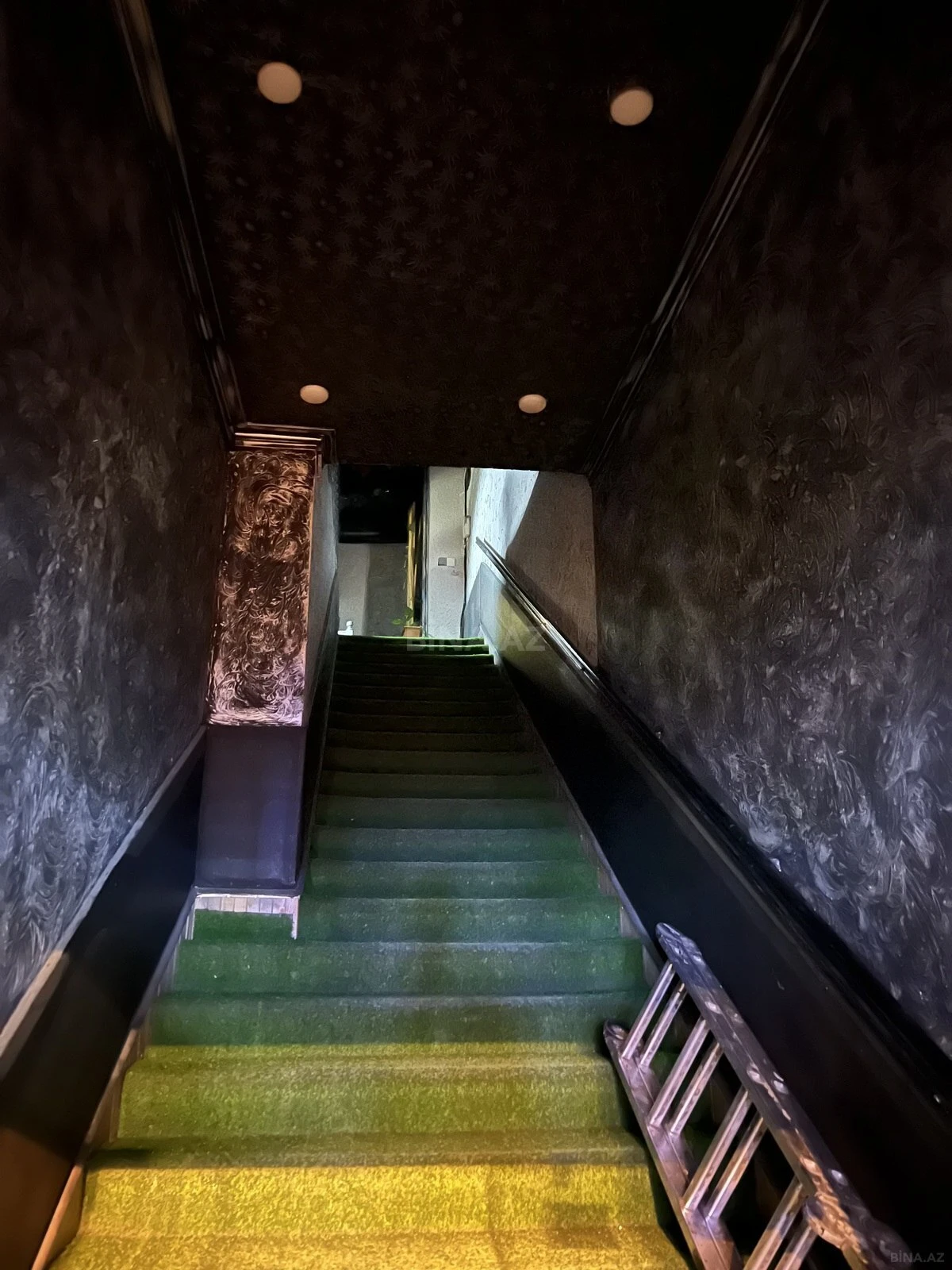 Kirayə verilir 5 otaqlı ofis 150 m²