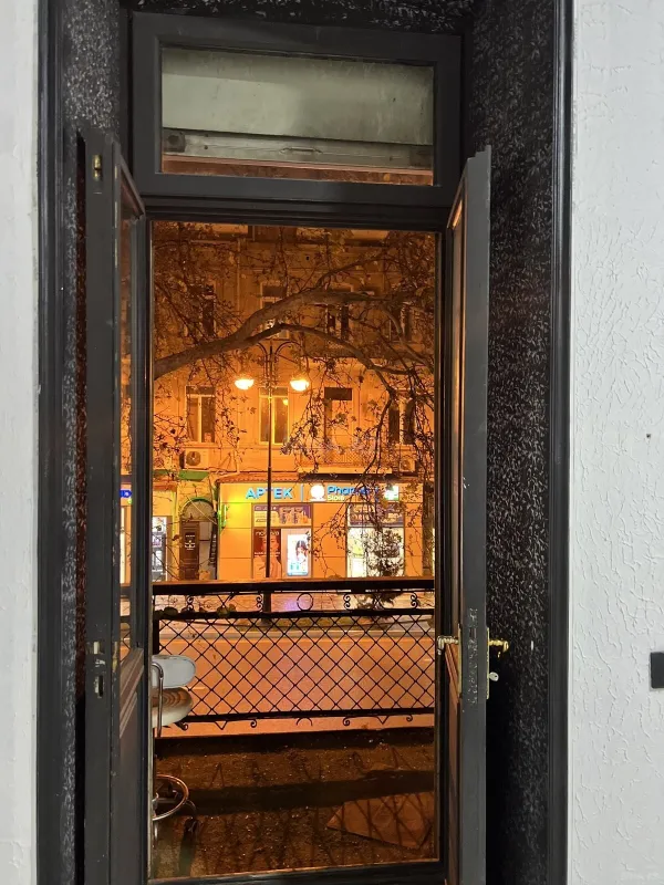 Kirayə verilir 5 otaqlı ofis 150 m²