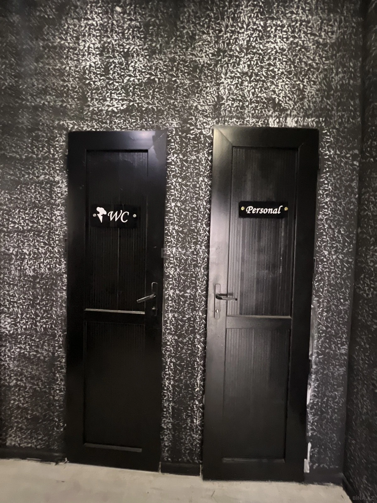 Kirayə verilir 5 otaqlı ofis 150 m²