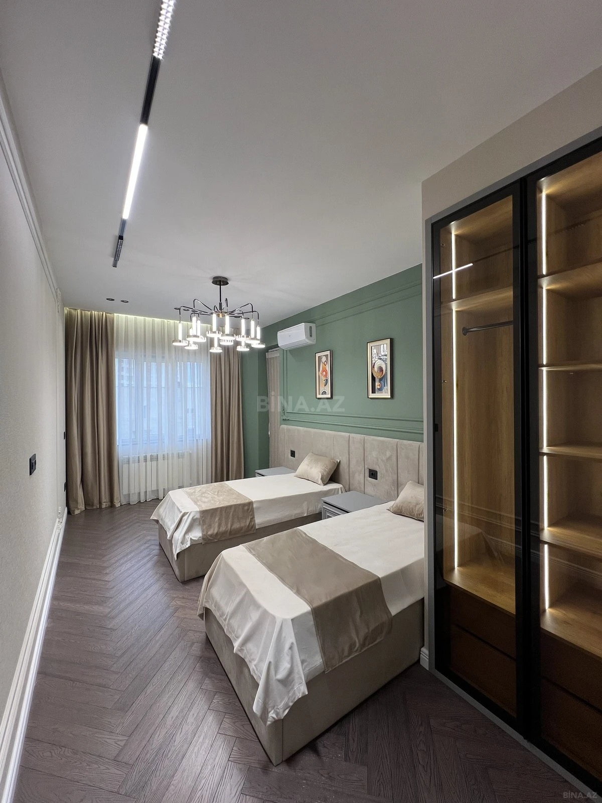 Satılır 3 otaqlı mənzil 98 m²