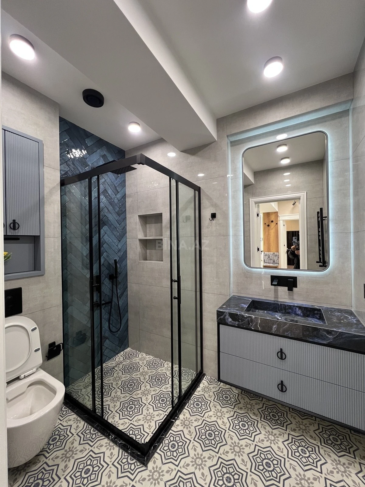 Satılır 3 otaqlı mənzil 98 m²