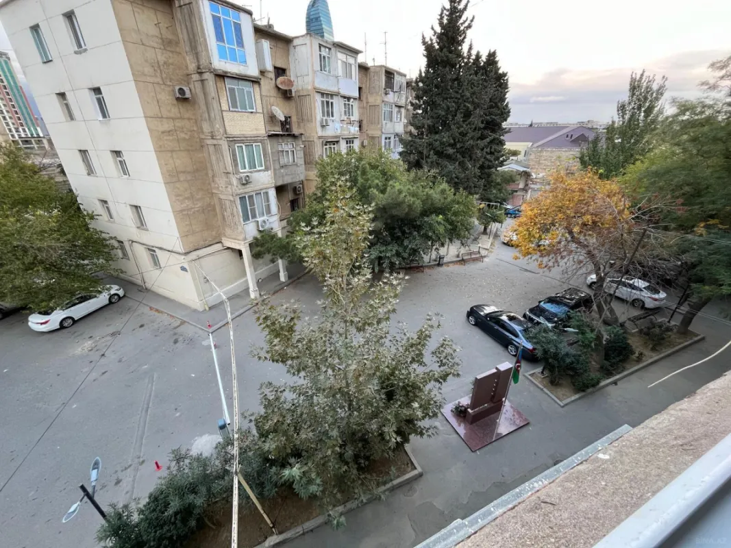 Satılır 3 otaqlı mənzil 85 m²