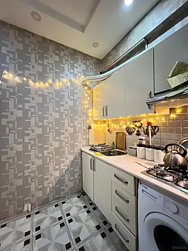 Satılır 2 otaqlı mənzil 73 m²