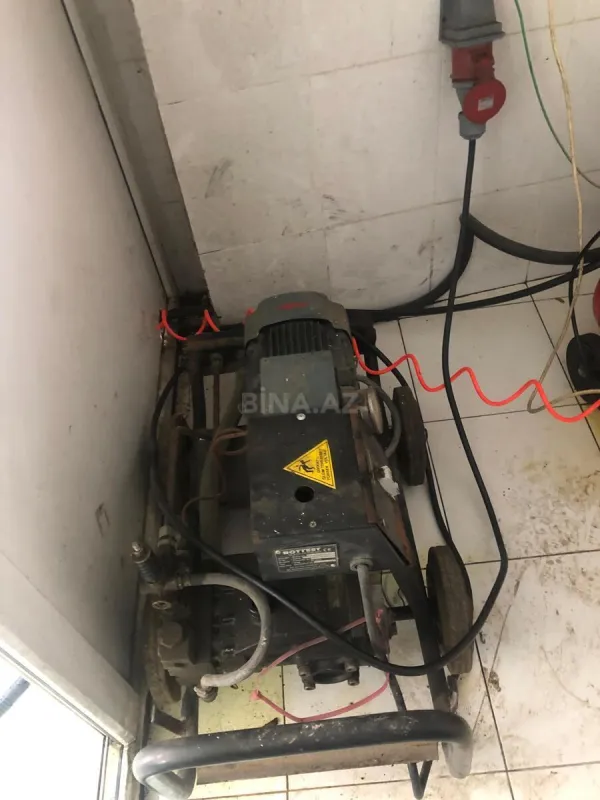 Satılır obyekt 40 m²