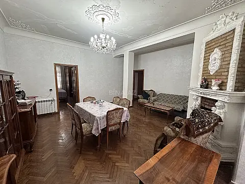 Satılır 3 otaqlı mənzil 95 m²