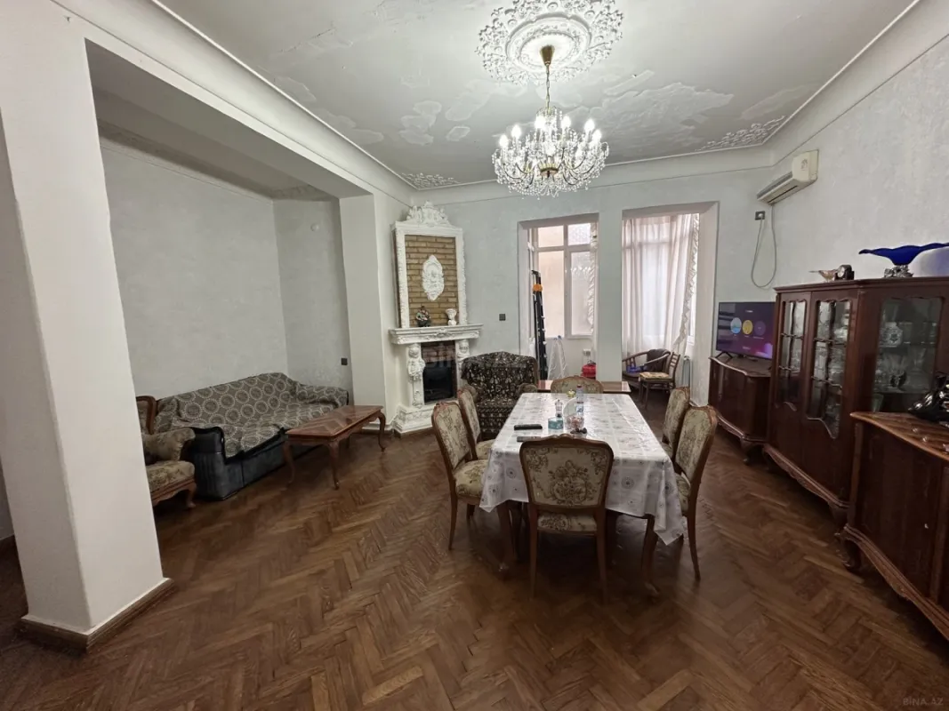 Satılır 3 otaqlı mənzil 95 m²
