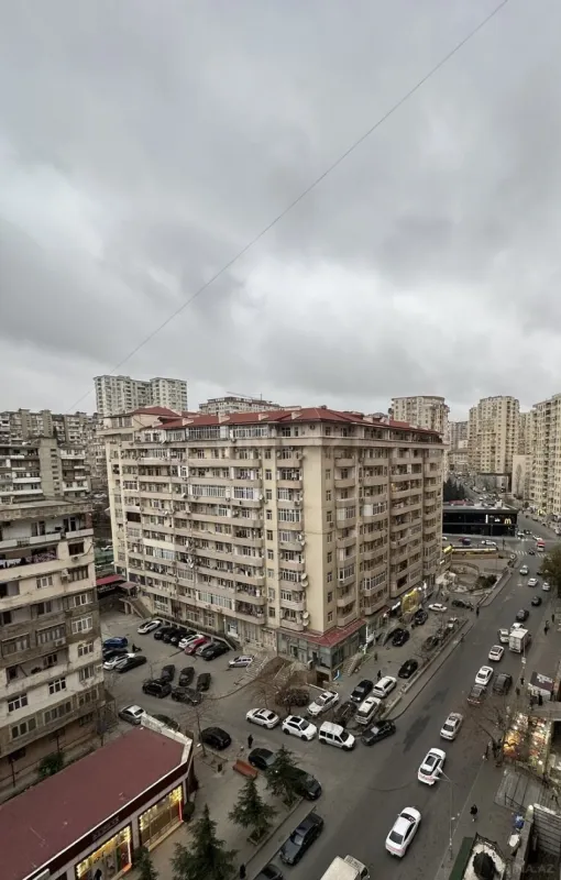 Satılır 3 otaqlı mənzil 115 m²