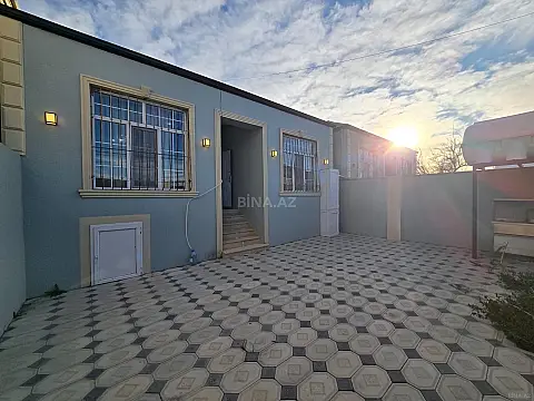 Satılır 4 otaqlı həyət evi 110 m²