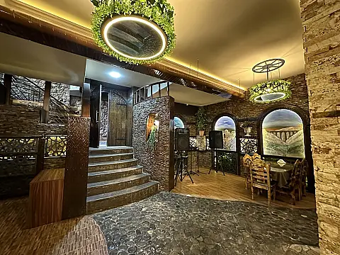 Satılır obyekt 400 m² — Bakı 400.00 m²