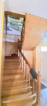 Satılır 8 otaqlı həyət evi 288 m²