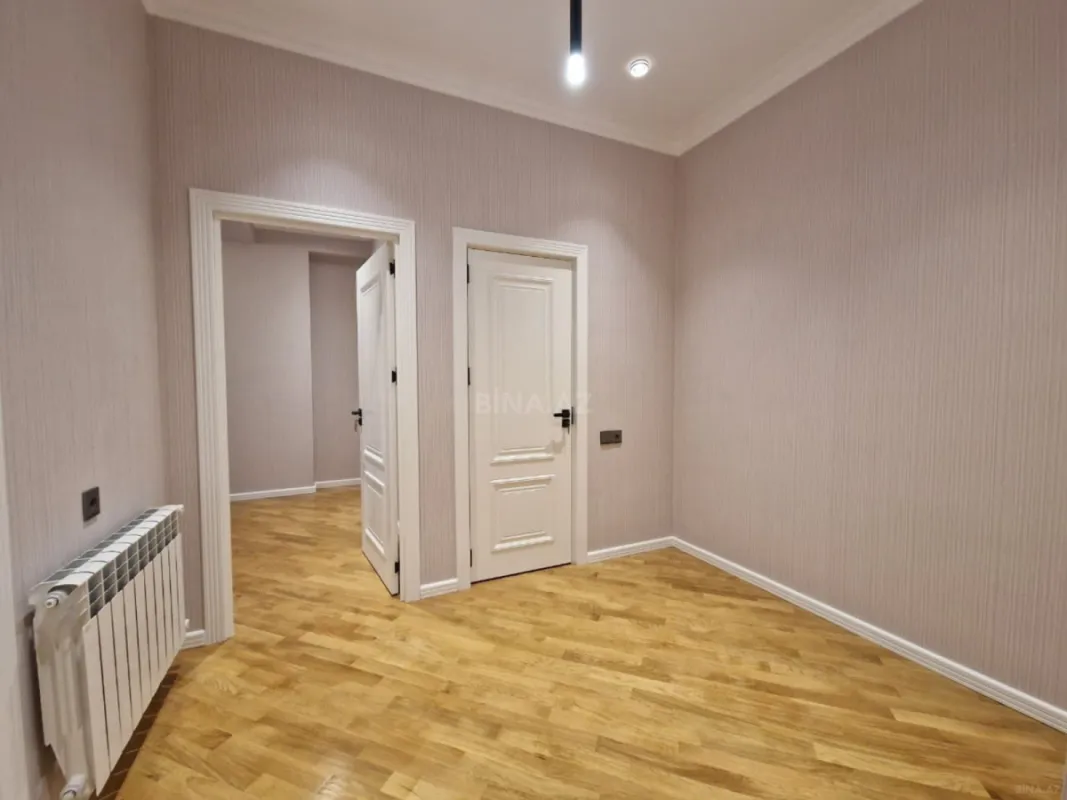 Satılır 2 otaqlı mənzil 63 m²