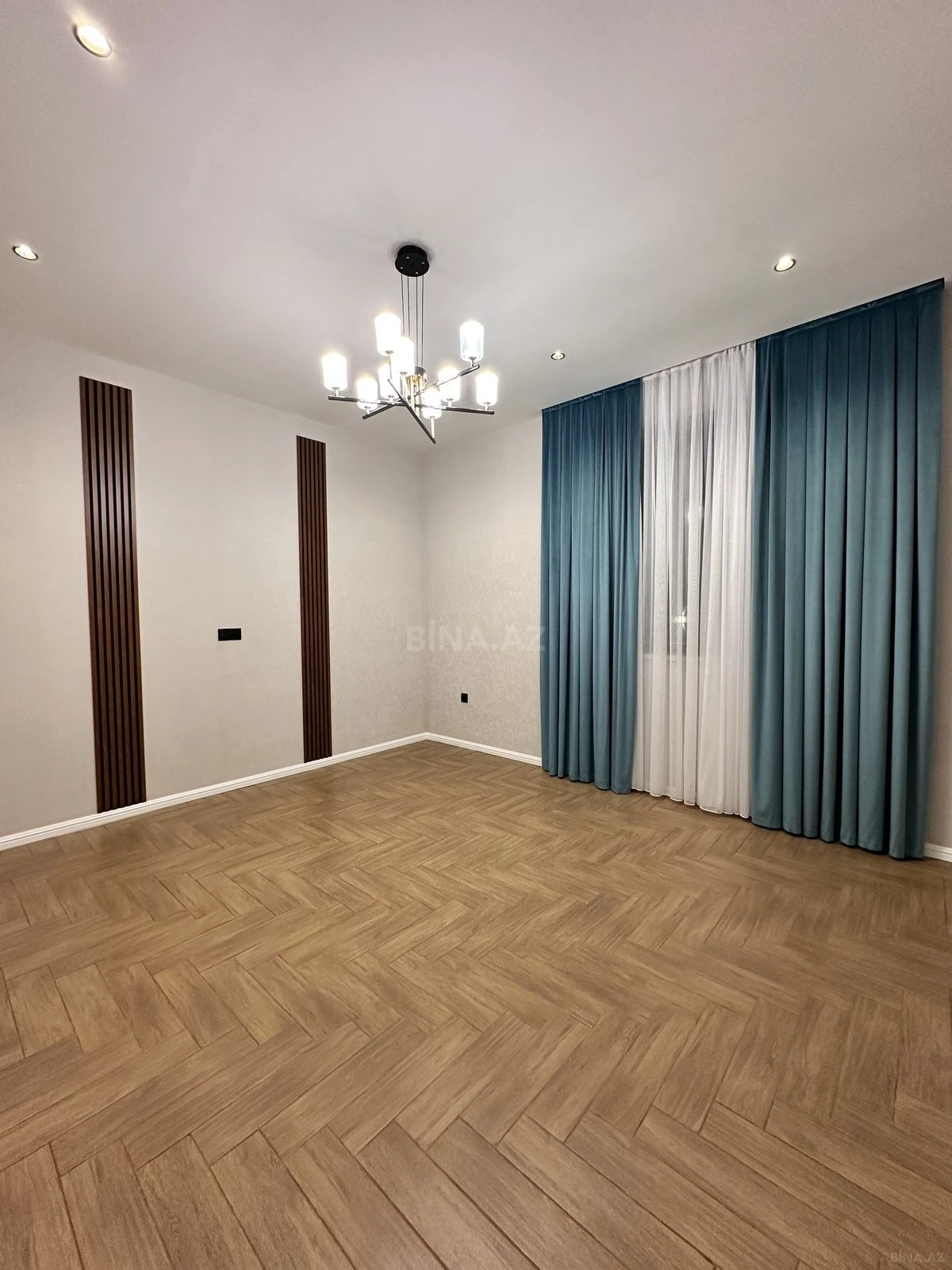 Satılır 4 otaqlı həyət evi 142 m²