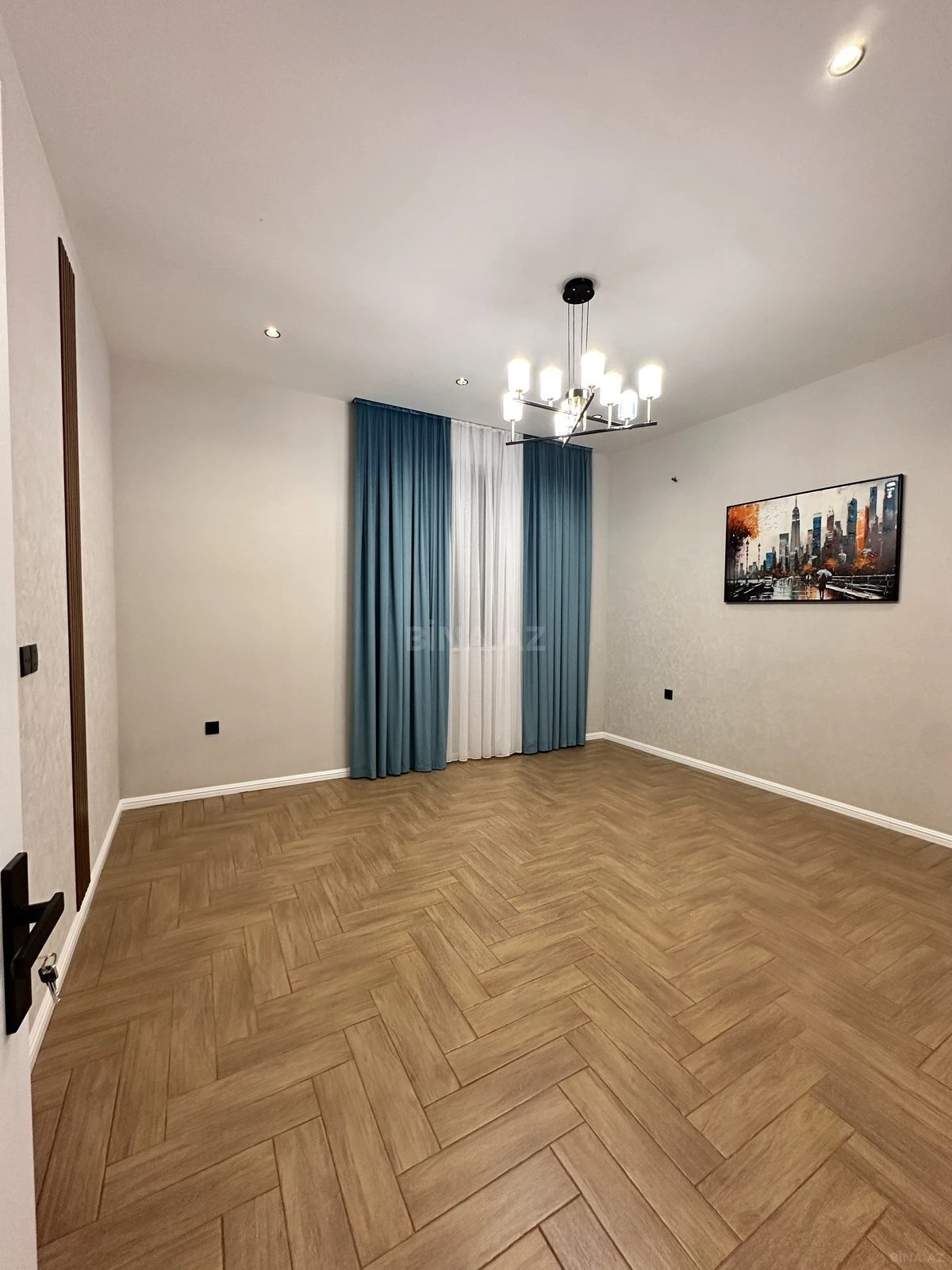 Satılır 4 otaqlı həyət evi 142 m²