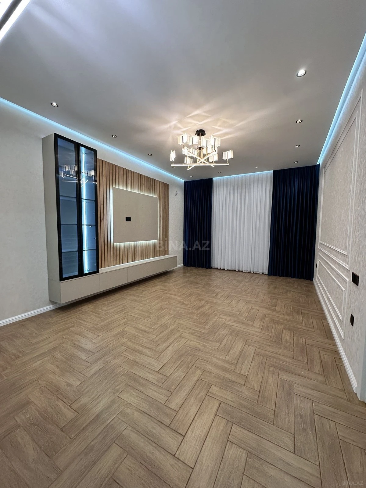 Satılır 4 otaqlı həyət evi 142 m²