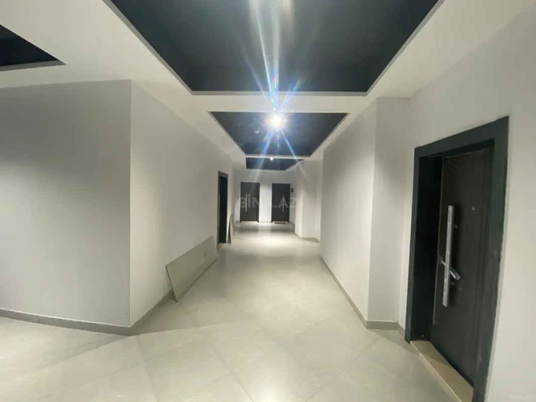 Satılır 3 otaqlı mənzil 111 m²