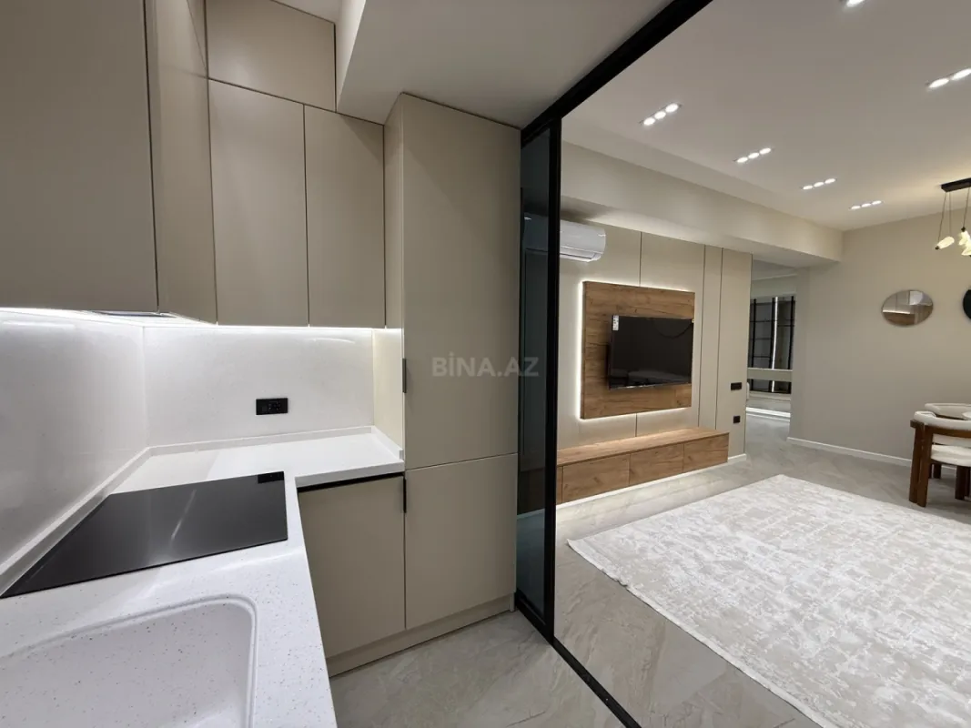 Kirayə verilir 2 otaqlı mənzil 70 m²