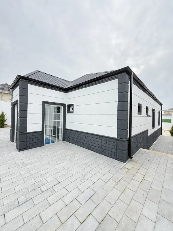 Satılır 4 otaqlı həyət evi 150 m²