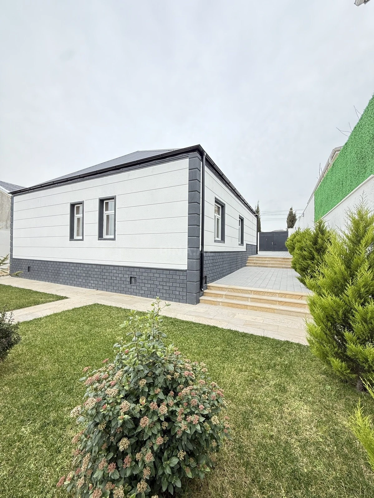 Satılır 4 otaqlı həyət evi 150 m²
