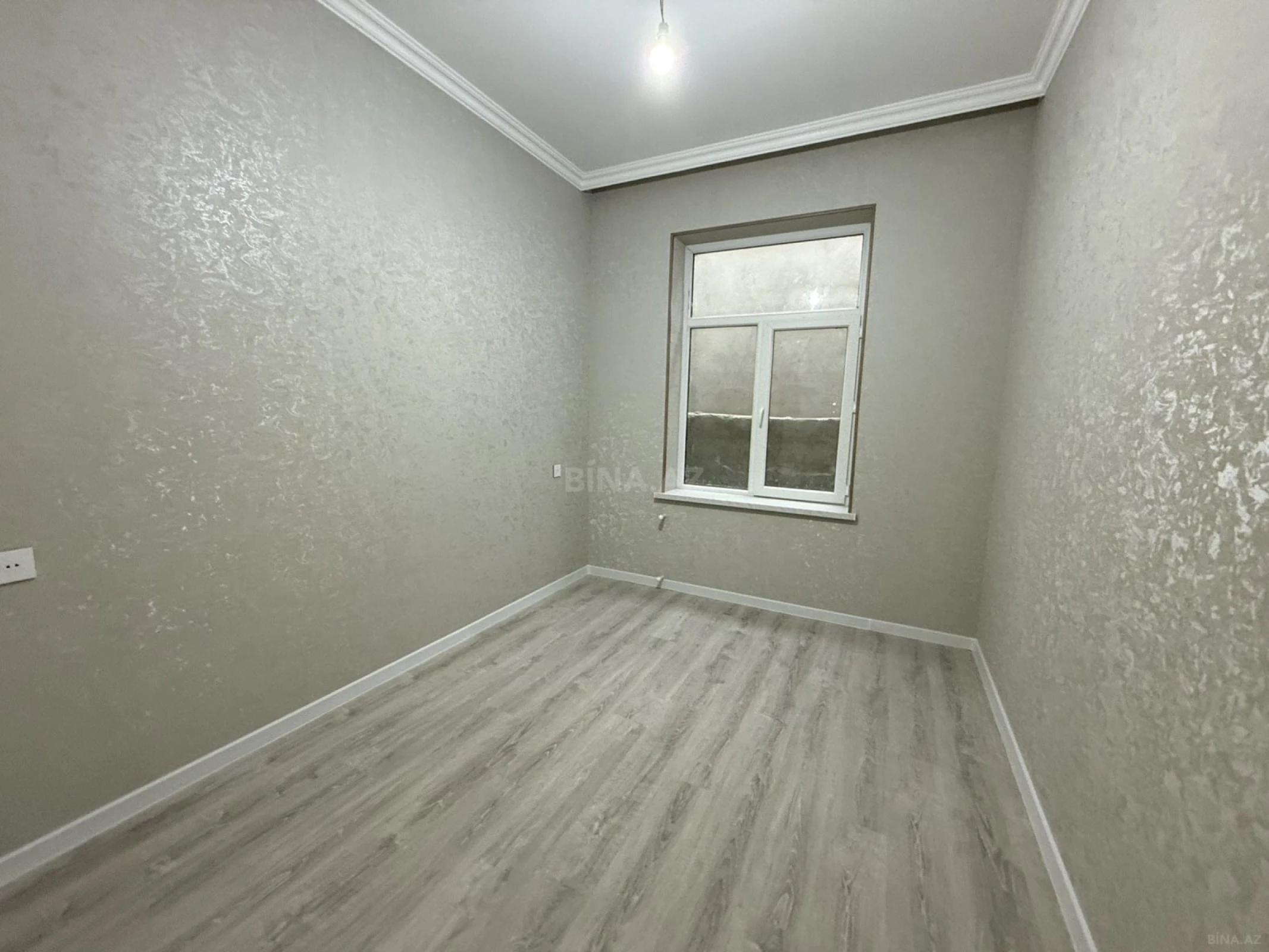 Satılır 4 otaqlı həyət evi 130 m²