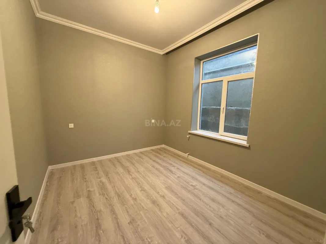 Satılır 4 otaqlı həyət evi 130 m²