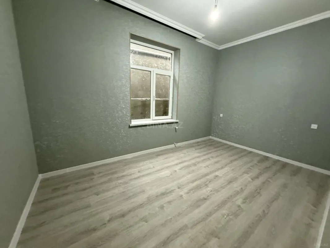 Satılır 4 otaqlı həyət evi 130 m²