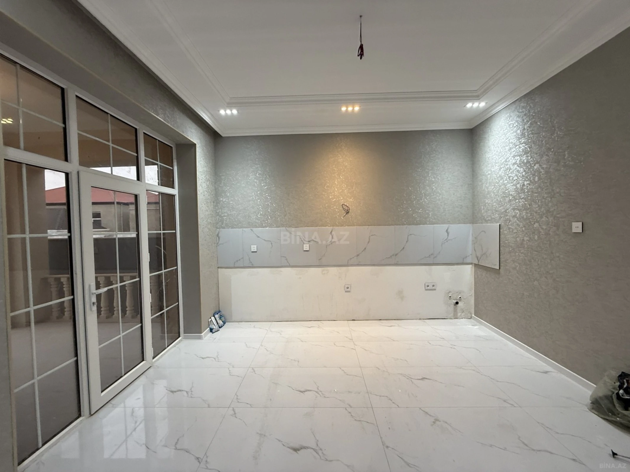 Satılır 4 otaqlı həyət evi 130 m²