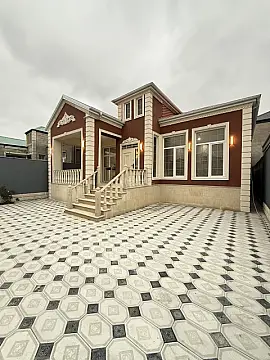 Satılır 4 otaqlı həyət evi 130 m² — Bakı 4 otaq 130.00 m²