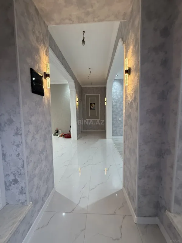 Satılır 4 otaqlı həyət evi 130 m²
