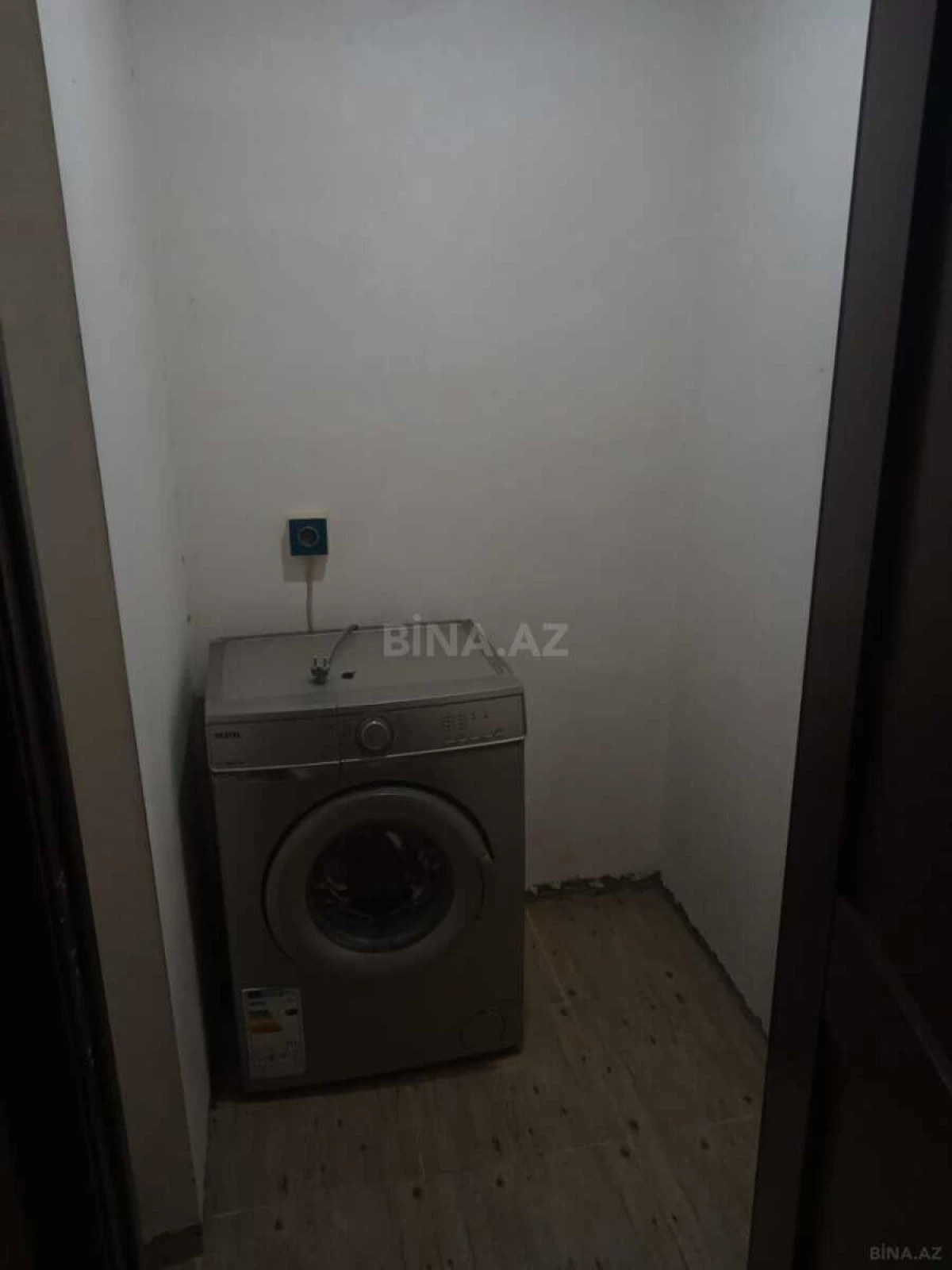Kirayə verilir 3 otaqlı mənzil 105 m²