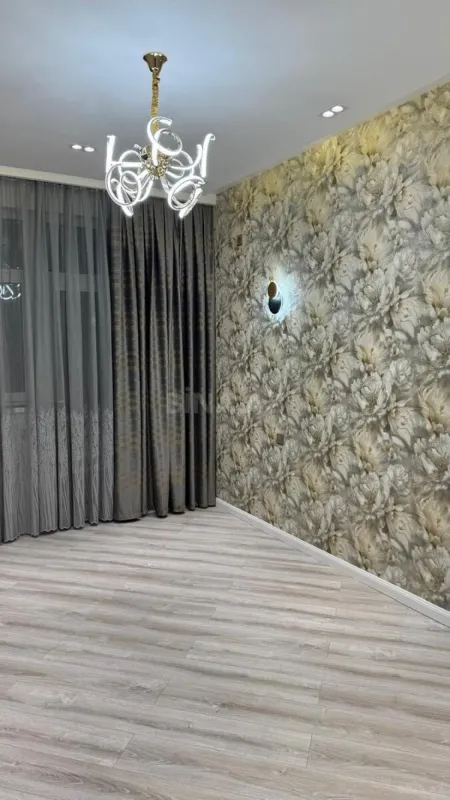 Satılır 3 otaqlı mənzil 75 m²