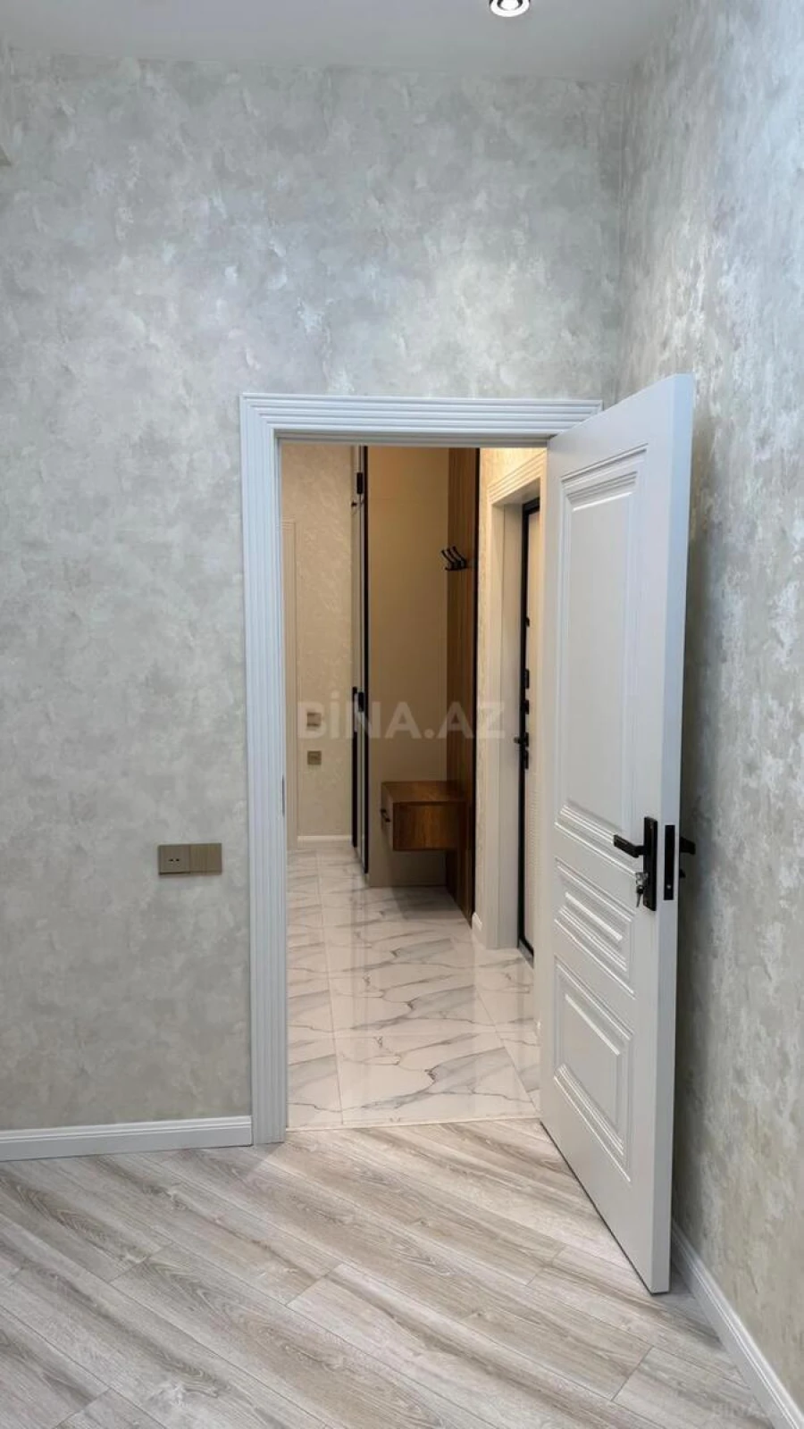 Satılır 3 otaqlı mənzil 75 m²